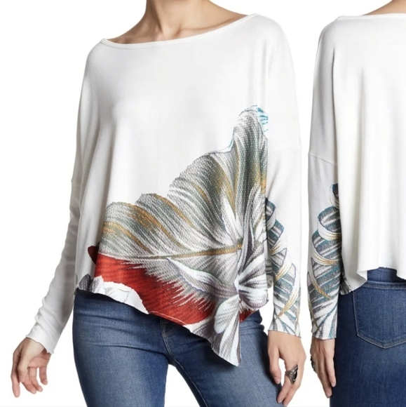 New Go Couture Printed Asymmetrical Hem Dolman Sweater. - Picture 1 of 15